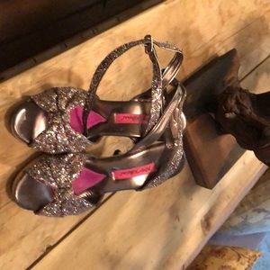 Betsy Johnson multicolored glitter heels